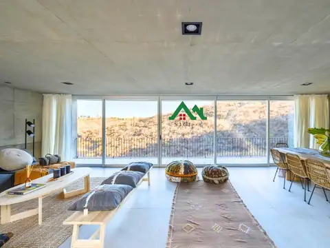 Casa 5 ambientes con 2 baños