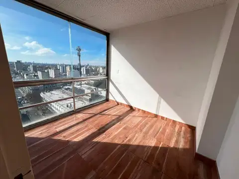 Oficina en Venta 20 años