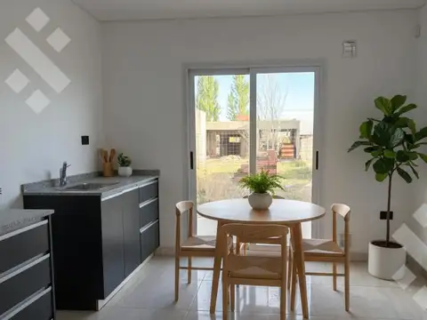 Depto Tipo Casa en Venta de 2 dormitorios