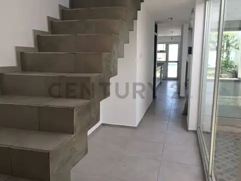 Casa Duplex en ALQUILER - Tolosa