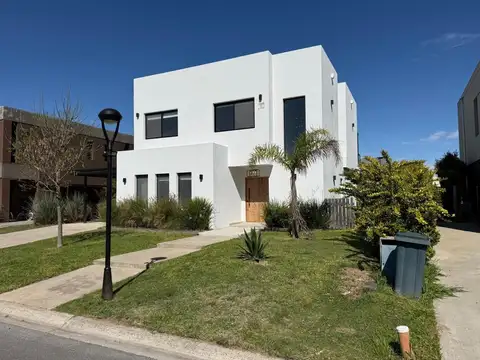 Casa en Venta en Barrio Lagoon Pilar, Excelente Oportuinidad