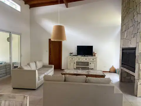 Casa en Venta al Noroeste