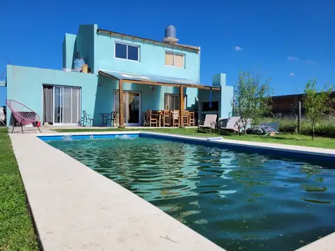 CASA 4 AMBIENTES EN VENTA TRISTAN SUAREZ