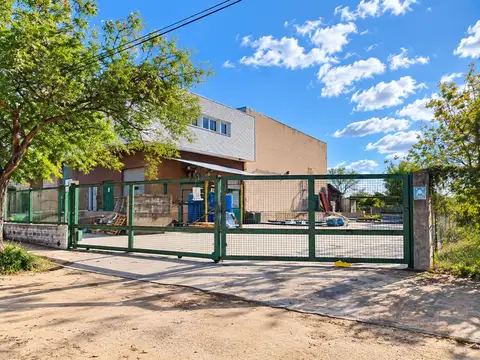 Galpon en Venta en Victoria, USD 2.300.000