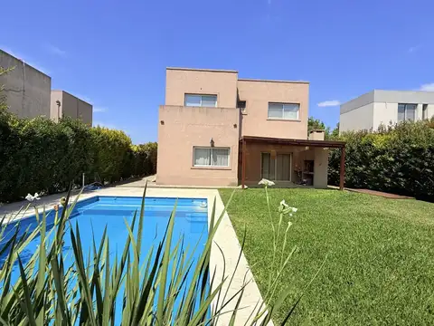 Casa en Venta en Pilar del Este - San Alfonso, USD 185.000