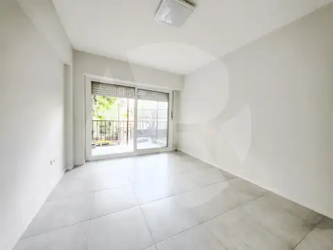 VENTA - 3 AMBIENTES AL FRENTE CON BALCÓN - ALMAGRO NORTE