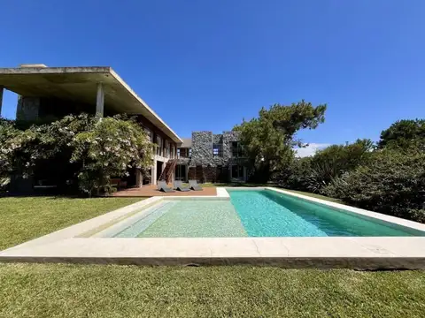 Casa en Alquiler Temporal de 5 dormitorios