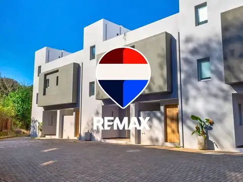 CASA EN VENTA EN SAN LORENZO APTA CREDITO