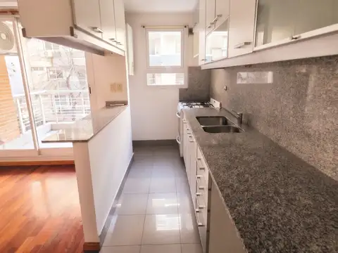 Belgrano (Blanco Encalada 2877 3° frente) - Alquiler Excelente Semipiso 2 amb c/ baño y toilette