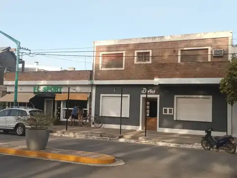 Leon Barrionuevo 700