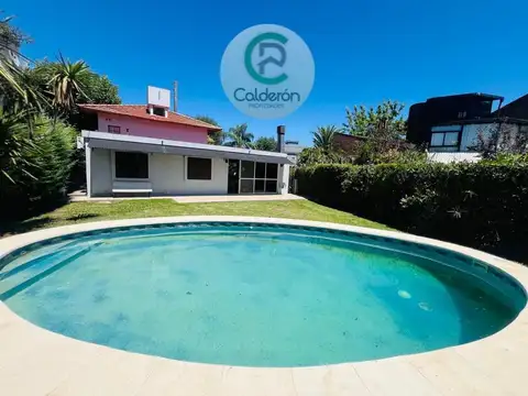 Casa 3 ambientes con 2 baños