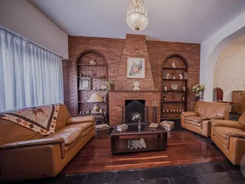 Casa en Venta en Santos Lugares, USD 220.000