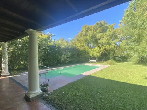CASA EN VENTA EN SANTA MARIA DE TIG
