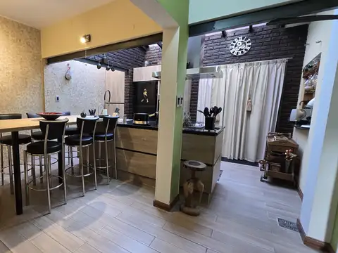 Depto Tipo Casa en Venta en Velez Sarsfield, USD 238.000