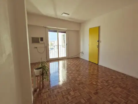 Dpto apto profesional centro de Lomas de Zamora