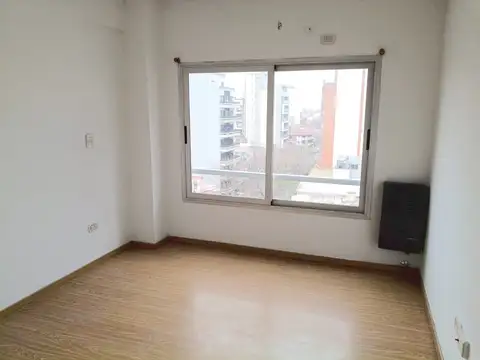 Departamento en Venta en Villa Luro, USD 107.000