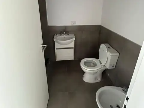 VENTA - DEPARTAMENTO - BARRIO CANDIOTI - UN DORMITORIO - A ESTRENAR.