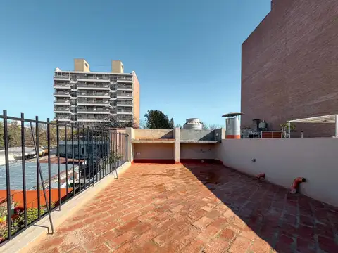 Depto Tipo Casa 2 ambientes con 2 baños