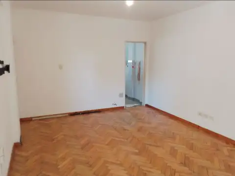 Departamento en Alquiler en Vicente Lopez Vias / Maipu, $ 530.000