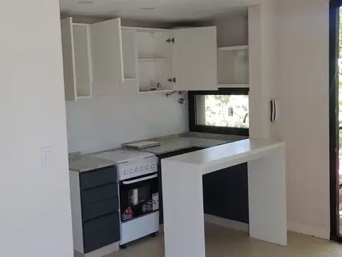 Zeballos 3800