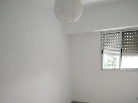 Departamento en Alquiler en República De La Sexta, $ 600.000