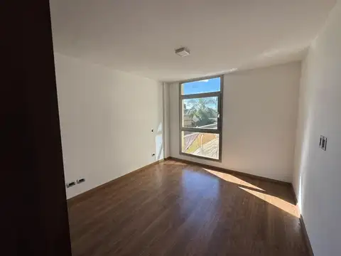 Departamento en Venta al Oeste