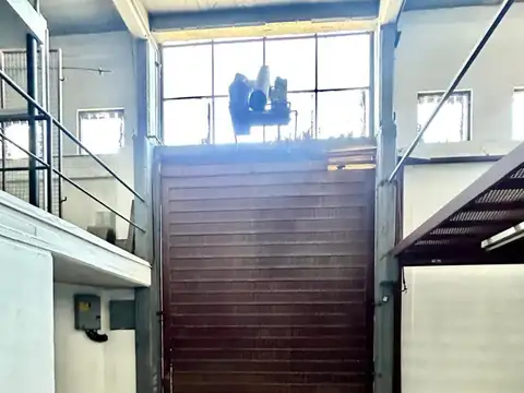 Galpon en Venta en Villa Martelli, USD 235.000