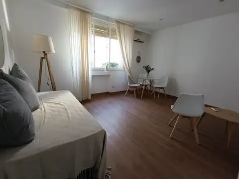 Departamento en Alquiler de Monoambiente