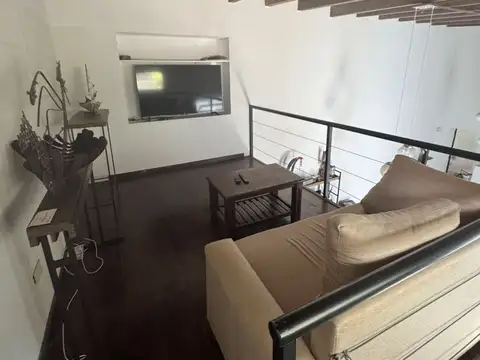 Depto Tipo Casa en Venta al Este