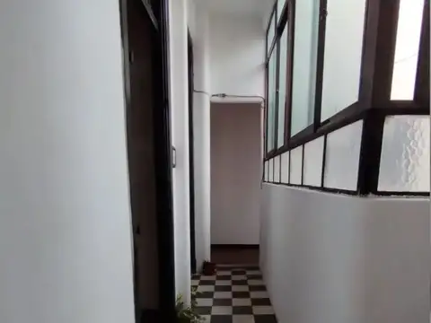 Depto Tipo Casa en Venta 70 años