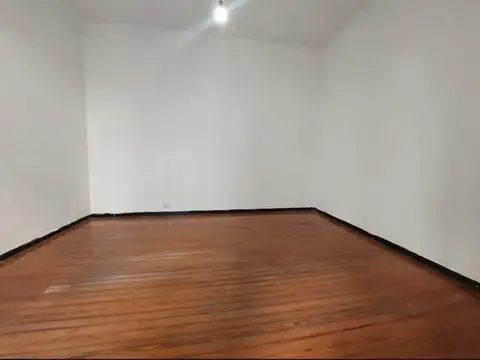 Depto Tipo Casa en Venta en Parque Patricios, USD 69.800