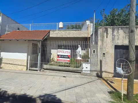 Casa en venta en Jose León Suarez