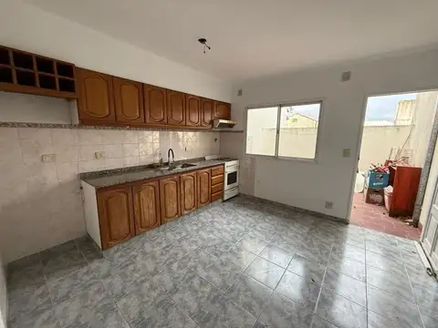 Depto Tipo Casa 3 ambientes con 1 baño