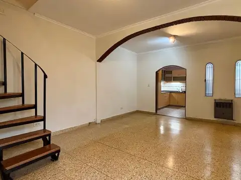 VENTA PH 4 AMBIENTES EN RAMOS MEJIA