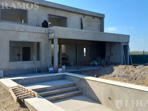 Barrio Amarras, Puertos / Escobar