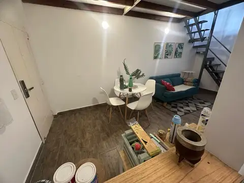 Departamento de 2 ambientes en Alquiler. Excelente Estado. Muy buena Ubicacion. Casi a Estrenar. Expensas muy bajas.