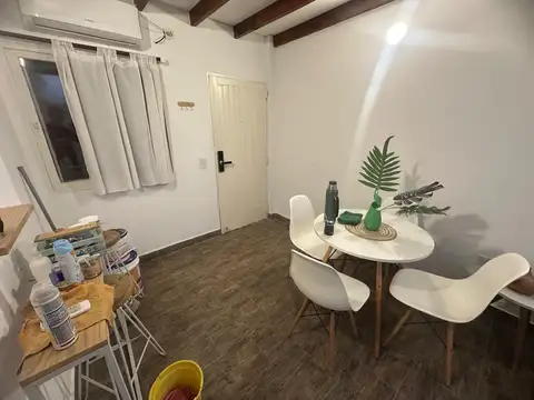 Depto Tipo Casa en Alquiler de 1 dormitorio