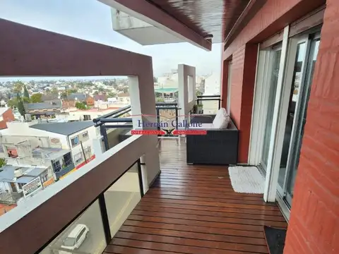 Departamento en Venta con 2 cocheras