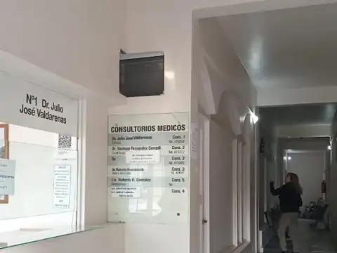 Av. Del Ciprés 100