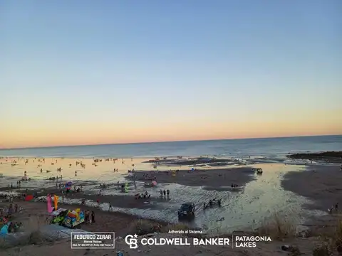 Oportunidad Bajo de precio  Complejo de 6 departamentos en venta.