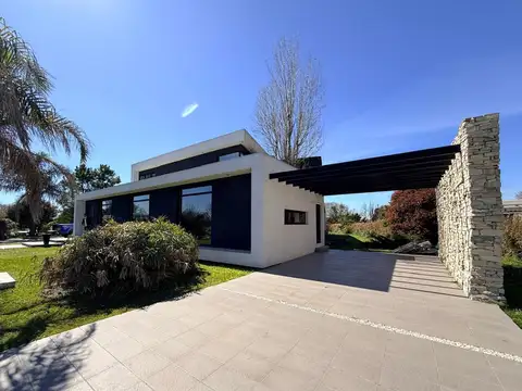 Casa en Venta en Countries y Barrios Cerrados en General Rodríguez, USD 370.000