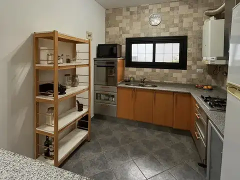 Casa en Venta en Dock Sud, USD 140.000