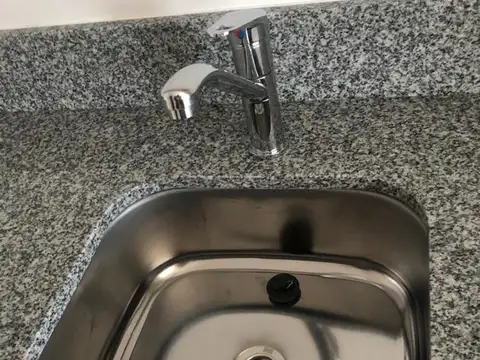 Departamento en Alquiler en Castelar Norte, $ 569.000