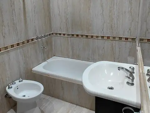 2 Amb. con patio - Zona residencial
