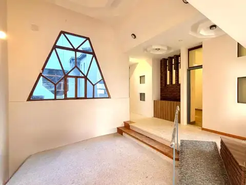 PROPIEDAD EN ALQUILER - IDEAL OFICINAS/CONSULTORIO