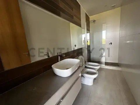 Departamento 2 ambientes con 2 baños
