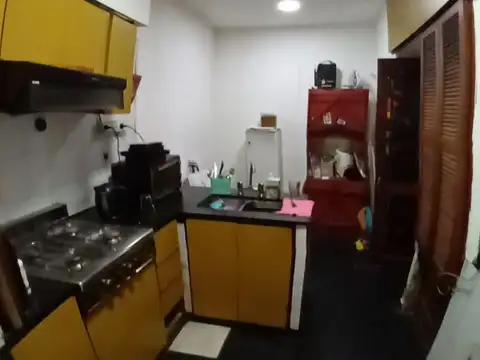 Depto Tipo Casa en Venta de 4 ambientes