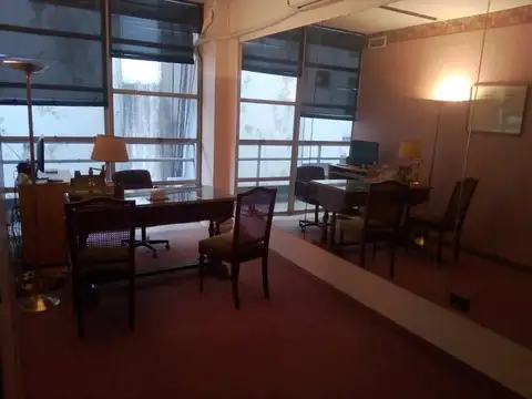 Oficina Monoambiente con 2 baños