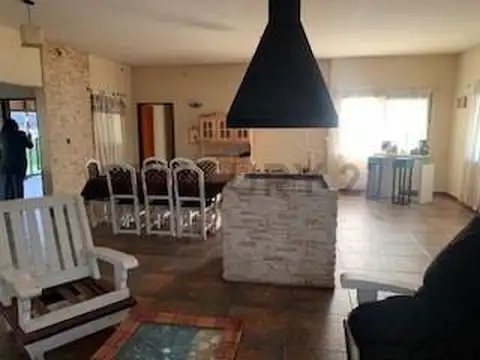 Casa en Venta de 5 dormitorios