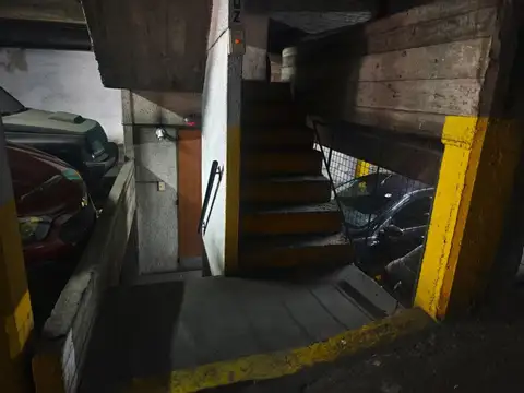 Venta cochera planta baja barrio zona Centro